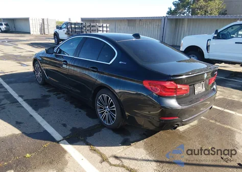 2019 BMW 530E Iperformance z USA, uszkodzony, nr VIN WBAJA9C56KB388594
